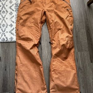 Women’s Oakley Snowboard Pants